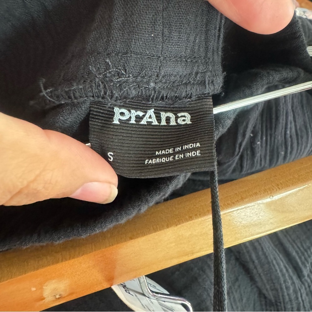 Prana Hideaway Pants in Black Beach Swim Cover - Picture 5 of 11